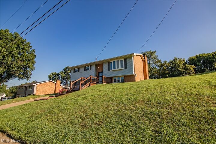 Property Photo:  171 Pahlhurst Plz  WV 26101 