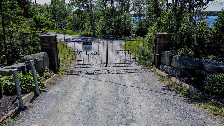 Property Photo:  22 Crown Drive  NS B3Z 4C1 