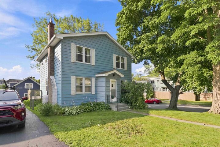 Property Photo:  3600 Claremont Street  NS B3L 3M1 