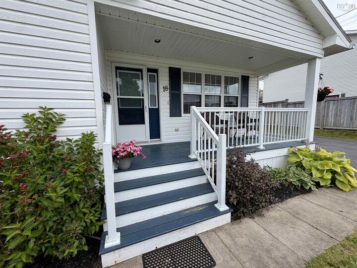 Property Photo:  18 Crockett Court  NS B2G 2Y4 