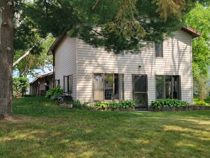 Property Photo:  460 4th Avenue S  MN 56342 