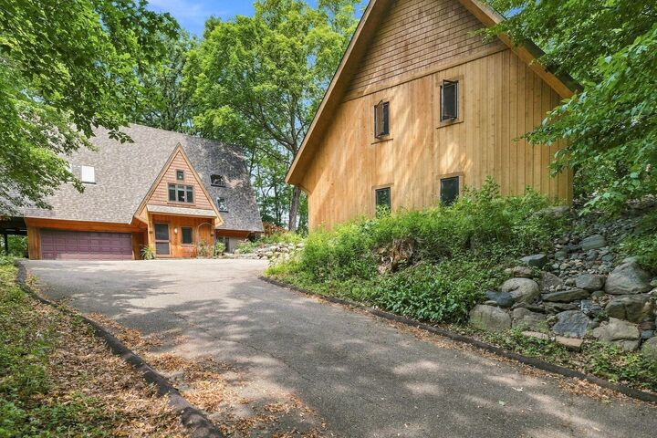Property Photo:  420 Pleasant View Road  MN 55317 