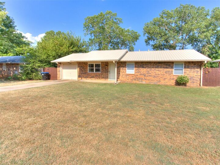 Property Photo:  16 Sue Lane  OK 74851 