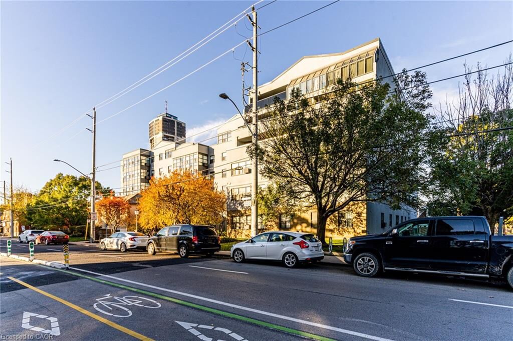 Property Photo: 175 Hunter Street E 601 ON L8N 4E7