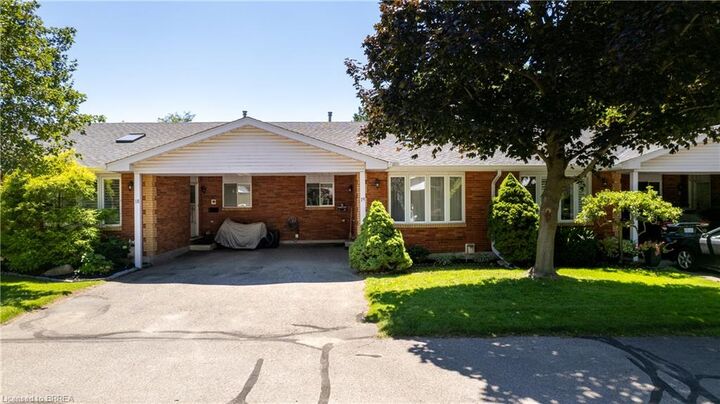 1030 Colborne Street E 19 — photo 1
