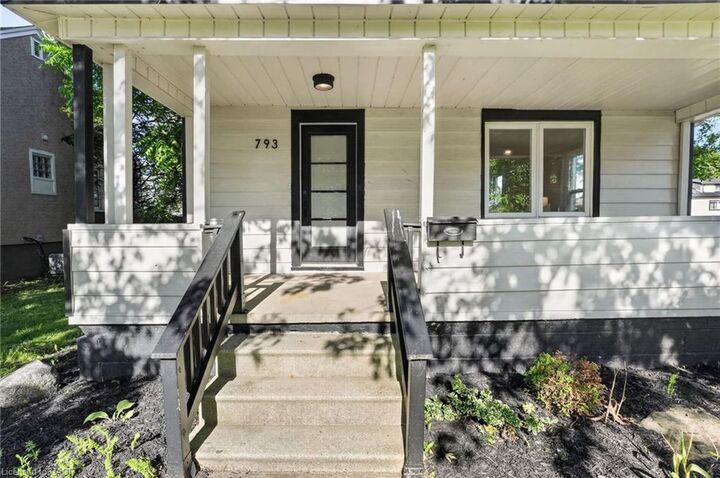 Property Photo:  793 Steele Street  ON L3K 4Z5 