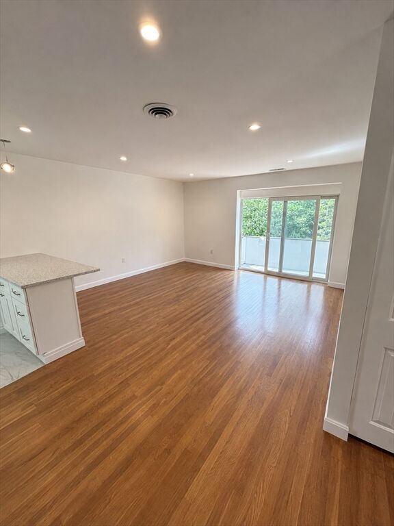 Property Photo:  20 Stearns Rd. 30  MA 02446 
