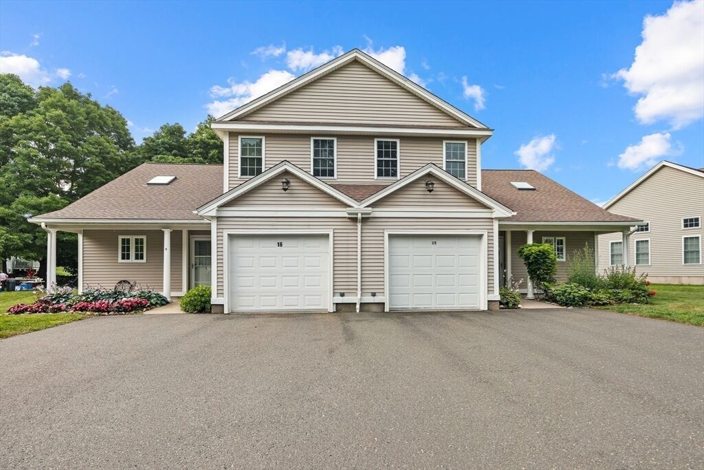 Property Photo: 85 N Main St 15 MA 01007