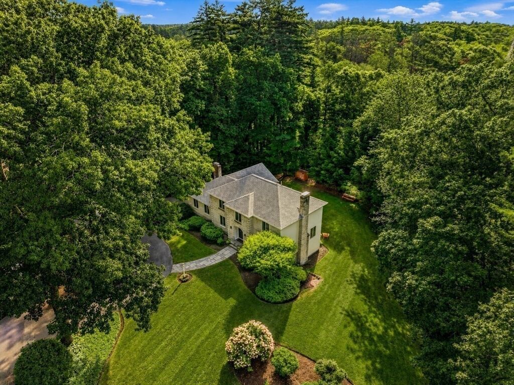 Property Photo:  25 Laxfield Rd  MA 02493 
