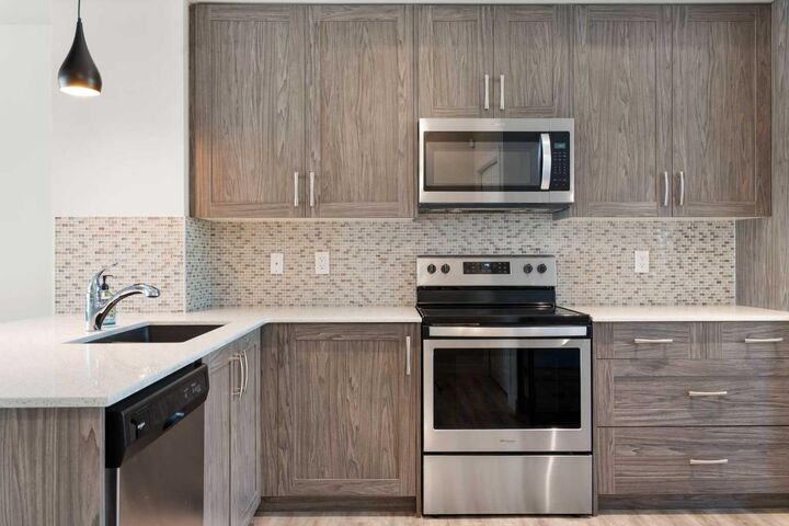 Property Photo:  138 Seton Passage SE 28  AB T2V 1T3 