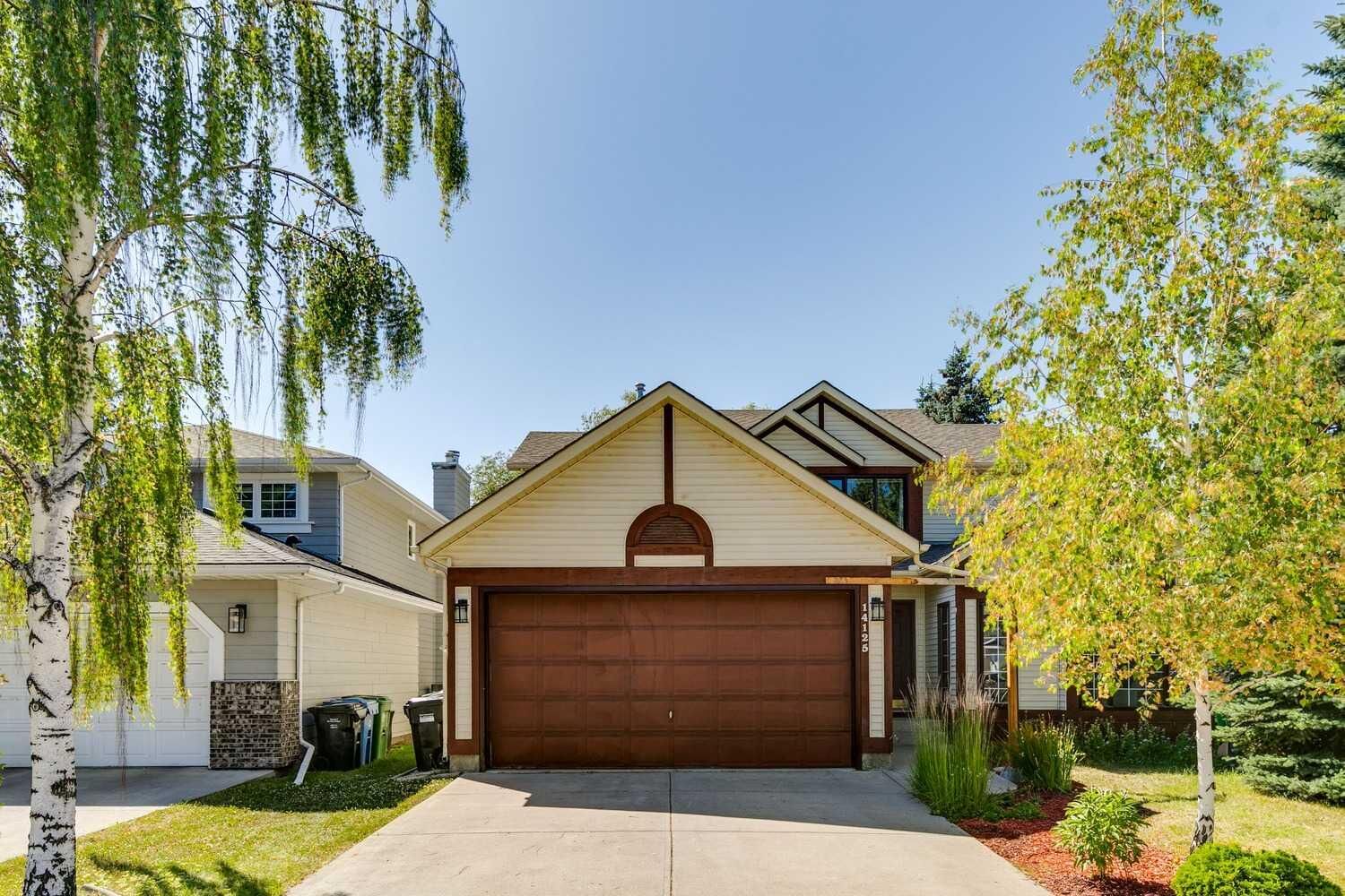 Property Photo: 14125 Evergreen Street SW AB T2Y 3A4
