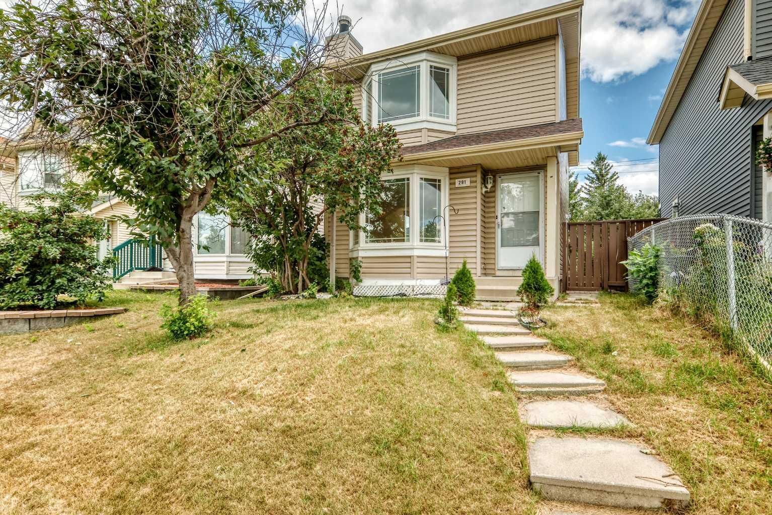 Property Photo:  291 Falton Drive NE  AB T3J 2W8 