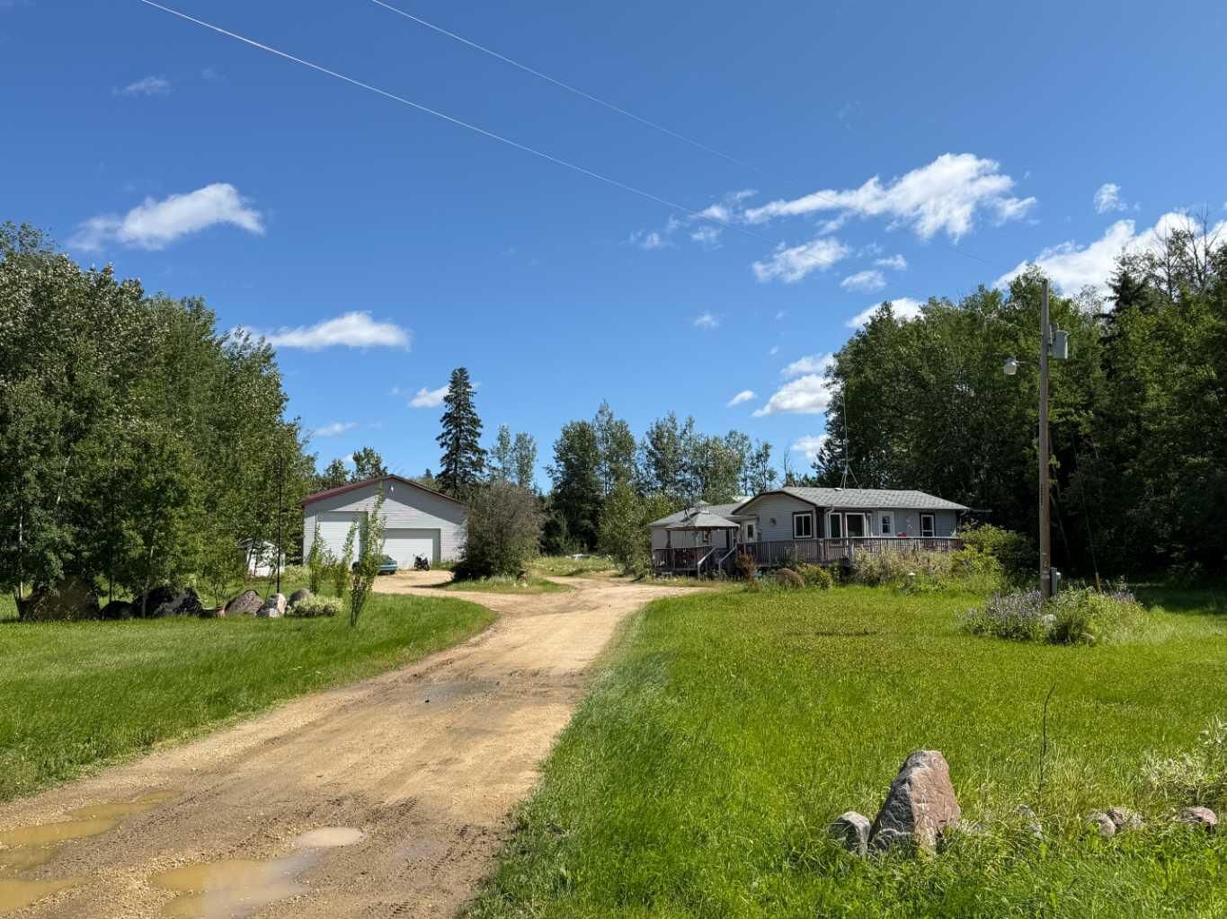 Property Photo: 2761 Bambi Street AB T0G 2K0