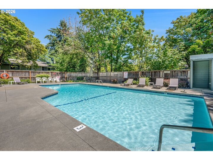 Property Photo: 14825 SW 106th Ave OR 97224