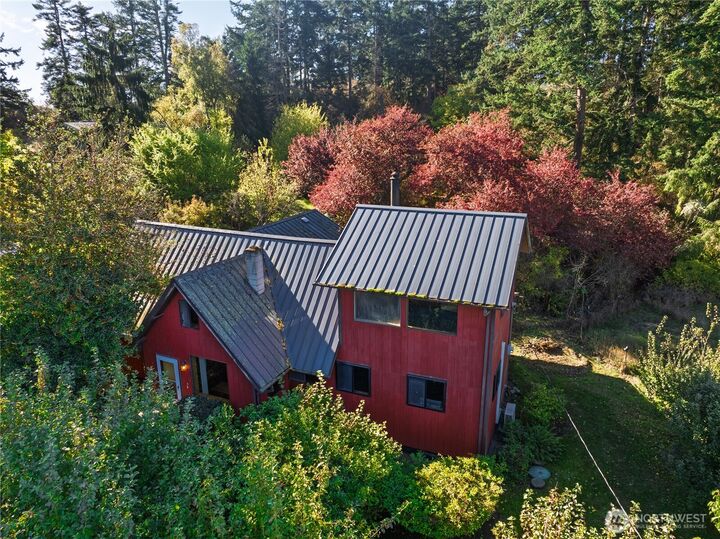 Property Photo: 27193 State Route 20 WA 98277