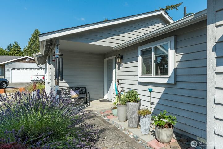Property Photo:  62  Kulshan Circle  WA 98257 