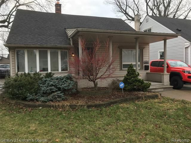 Property Photo:  24411 Penn Street  MI 48124 