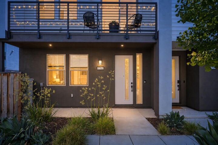 Property Photo:  5761 Vibrant Loop  CA 95119 
