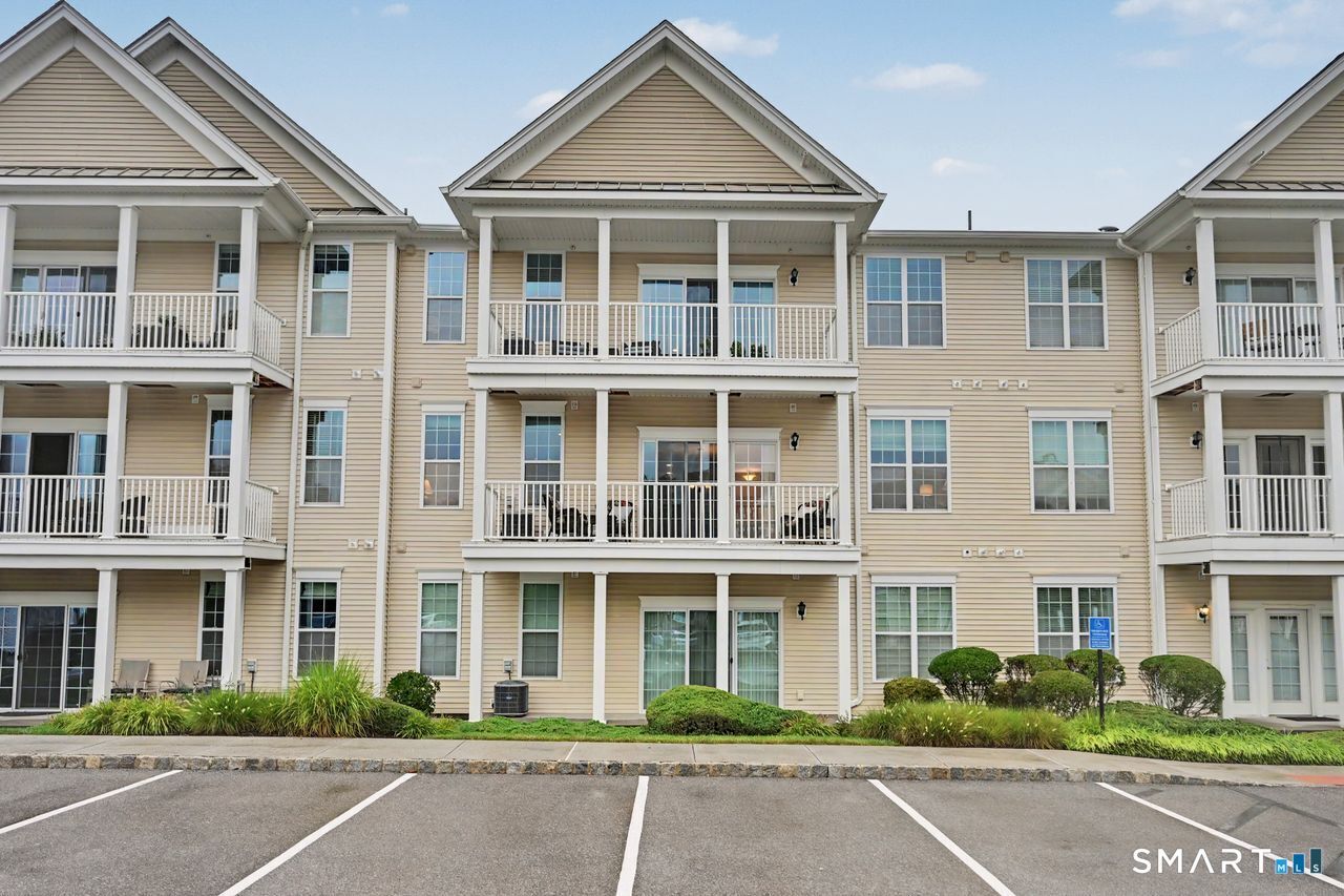 Property Photo:  215 Center Meadow Lane 215  CT 06810 