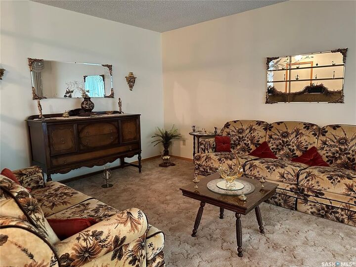 Property Photo:  213 5th Street  SK S4H 0Z4 