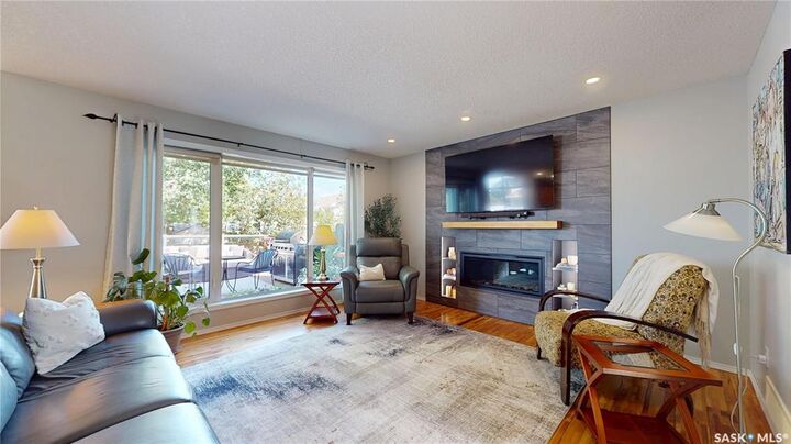 Property Photo:  1619 Wingert Drive N  SK S4X 4P9 