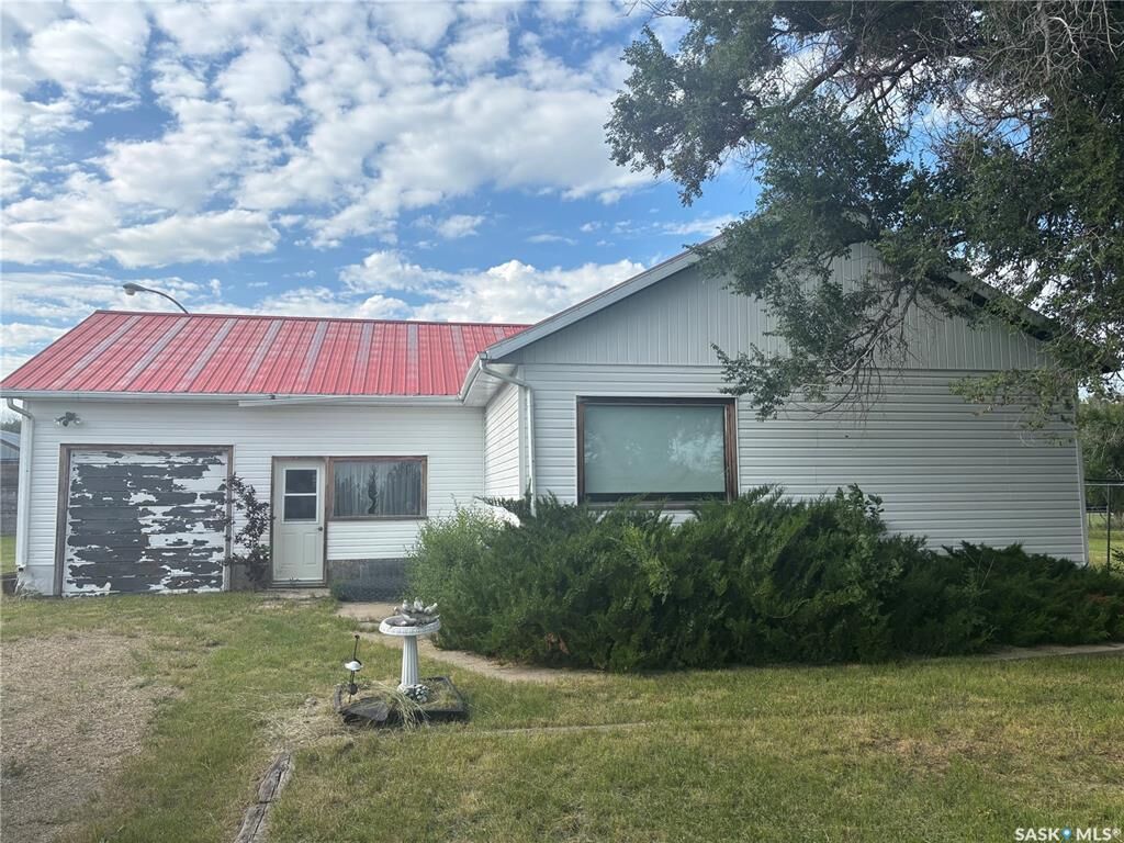Property Photo: Rural Address SK S9H 3V5