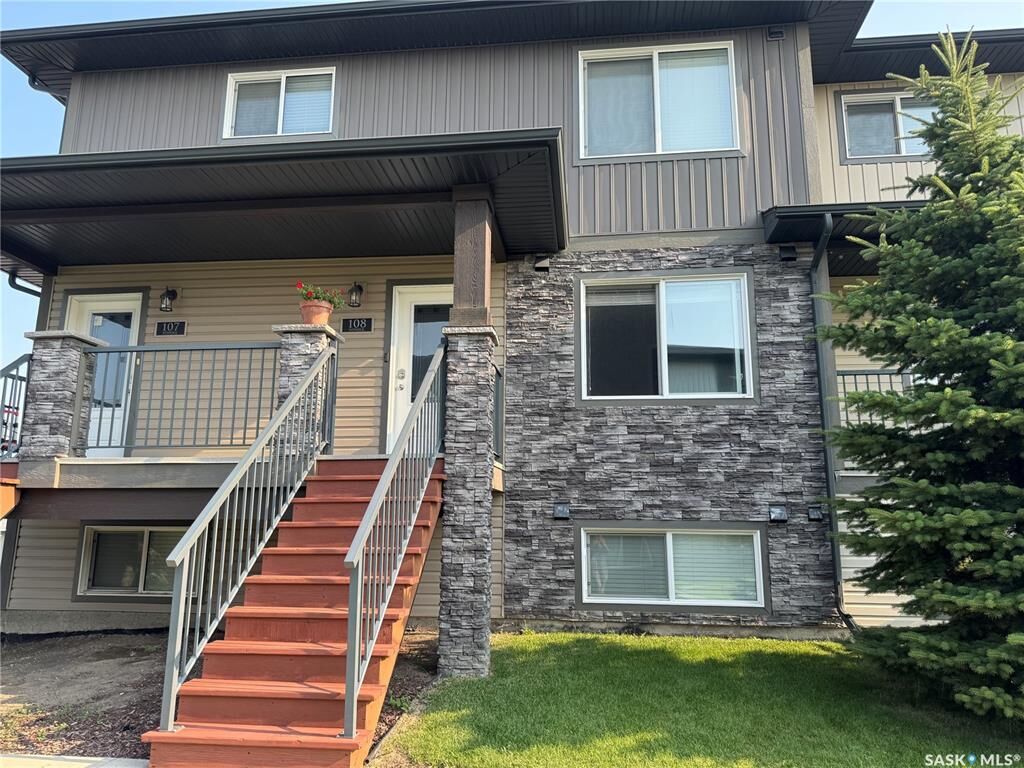 Property Photo: 210 Rajput Way 108 SK S7W 0V7