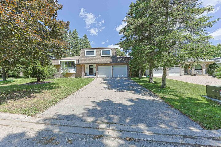 Property Photo: 81 Dawn Hill Trail ON L3T 3B4