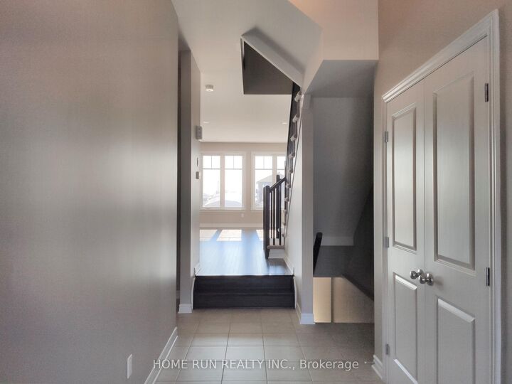 Property Photo:  818 Clapham Terrace  ON K2S 2N8 