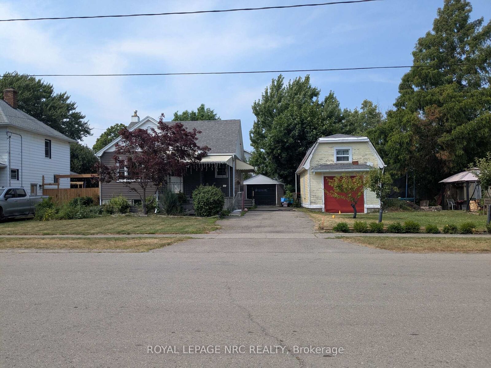 Property Photo:  187 Neff Street Lower  ON L3K 3T7 