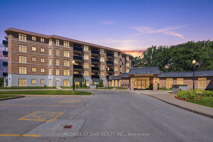8111 Forest Glen Drive 521 — photo 1