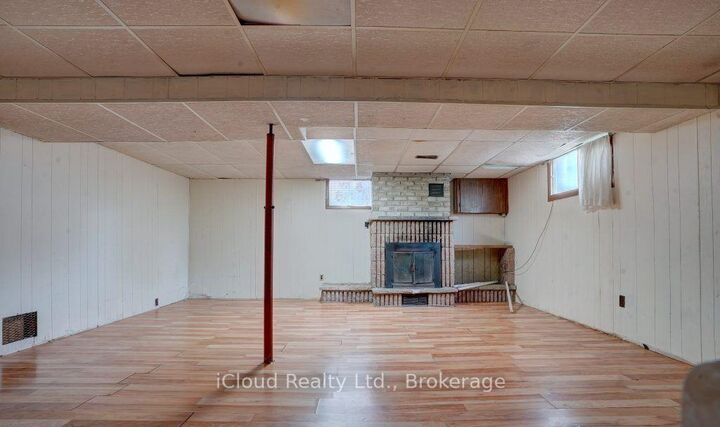 Property Photo: 325 Dyson Road ON L1W 2N1