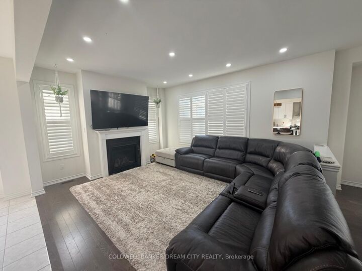 Property Photo: 8 Moriarity Drive ON N3L 0K4