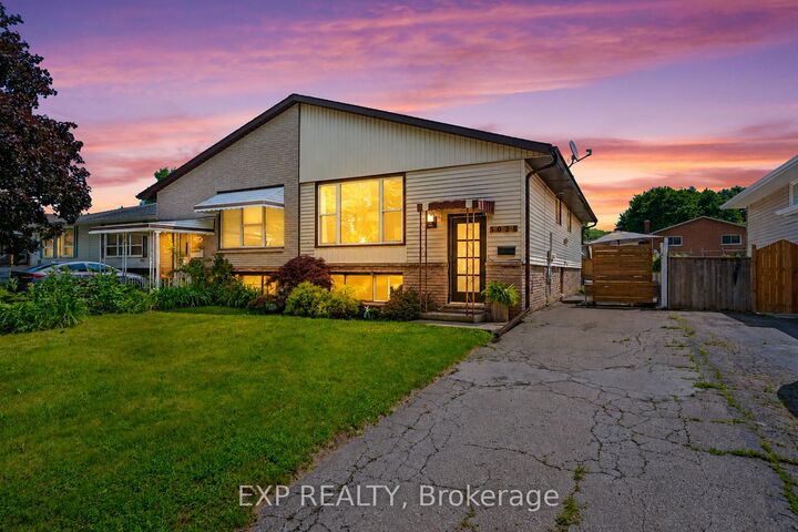 Property Photo: 5028 Gage Court ON L2E 7B5