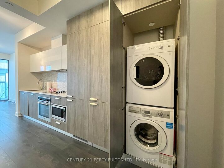 Property Photo: 50 Charles Street E 2108 ON M4Y 1T1