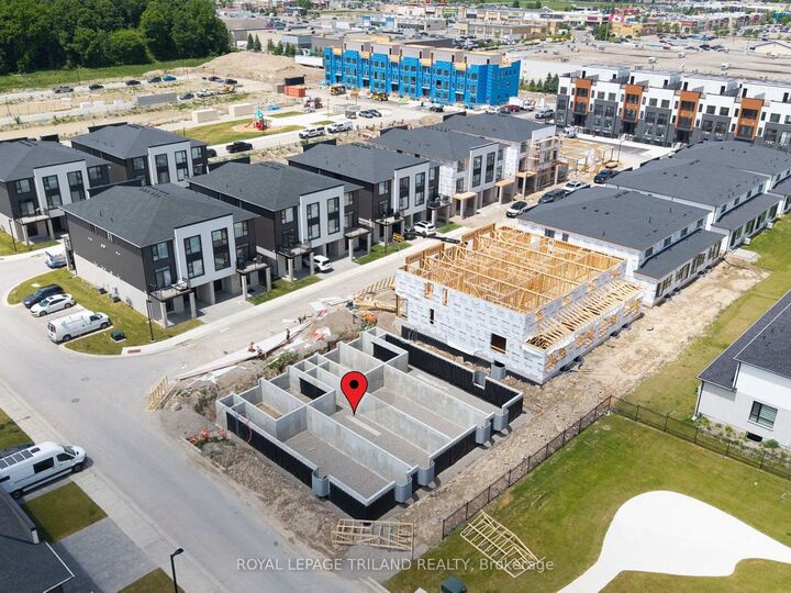 Property Photo:  760 Banyan Lane  ON N6G 0A6 