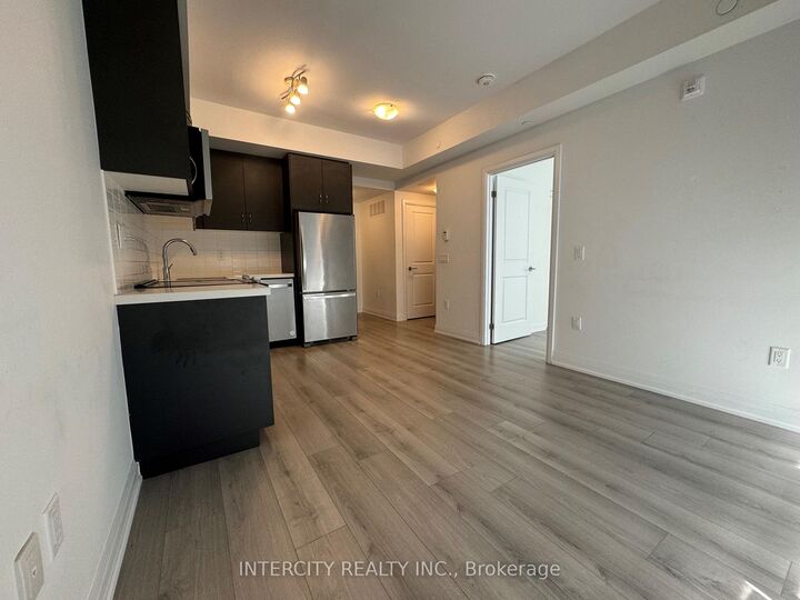 Property Photo: 85 Attmar Drive 138 ON L6P 0Y6
