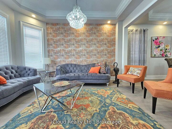 Property Photo:  227 Humphrey Street  ON L8B 1X4 