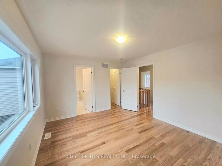 Property Photo:  22 Hylton Drive  ON L9J 0W5 