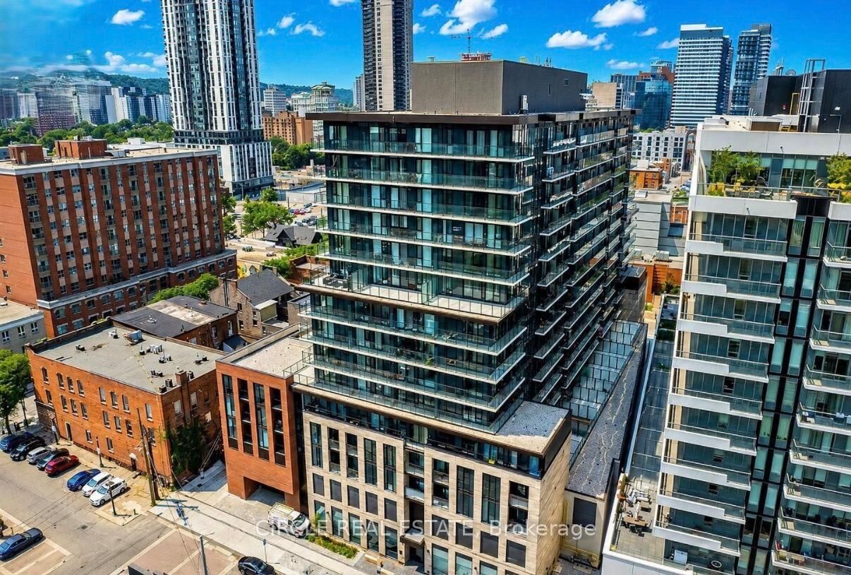Property Photo: 1 Jarvis Street 827 ON L8R 3J2
