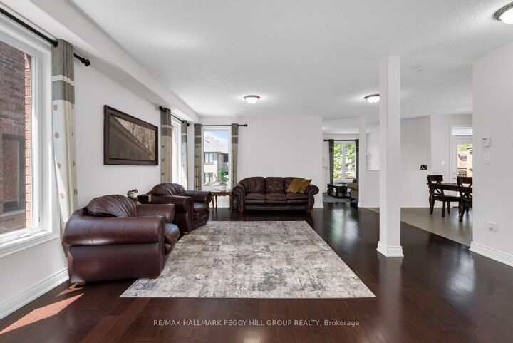 Property Photo: 56 Jewel House Lane ON L4N 8J7