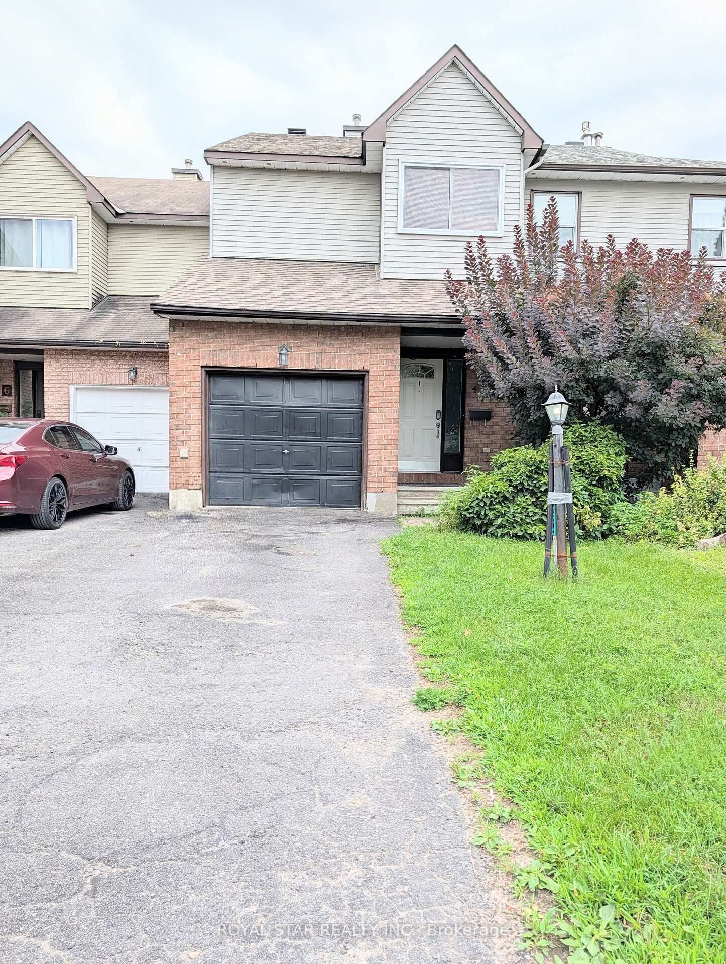 Property Photo: 4 Alfa Street ON K2J 3S5