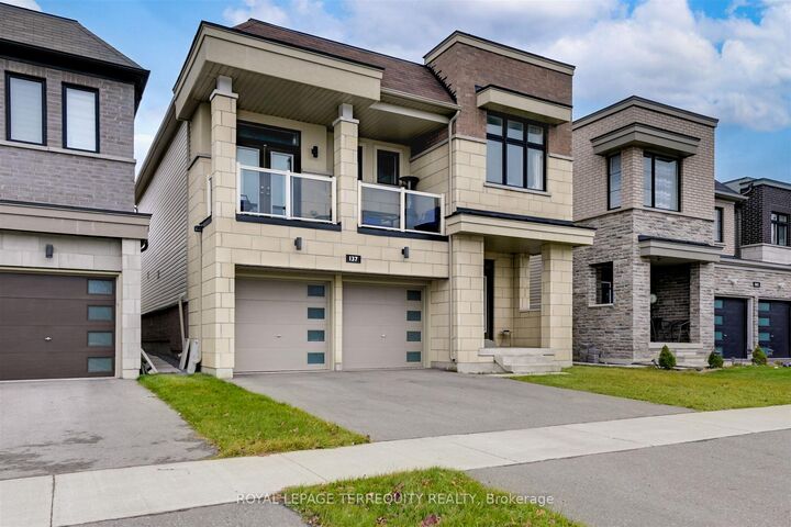 Property Photo: 137 East Shore Drive ON L1C 1Z8