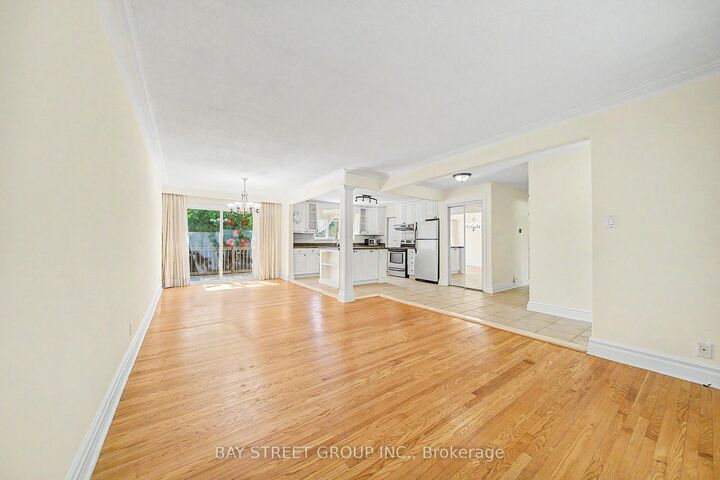 Property Photo: 32 Alanadale Avenue ON L3P 1S3
