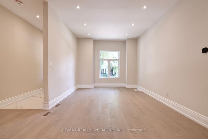 Property Photo: 40 Century Street ON L8L 1V8