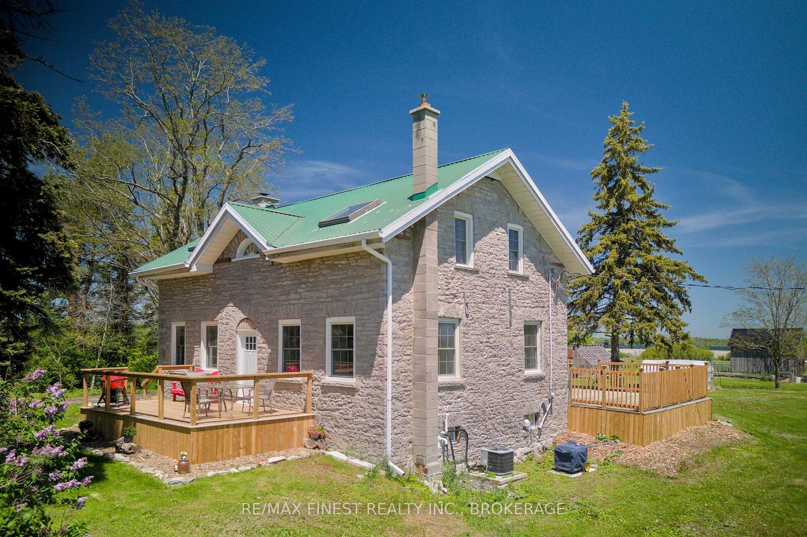 Property Photo:  190 Wilmer Road  ON K0H 2Y0 