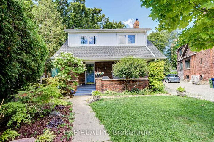 10 King Street Crescent — photo 1