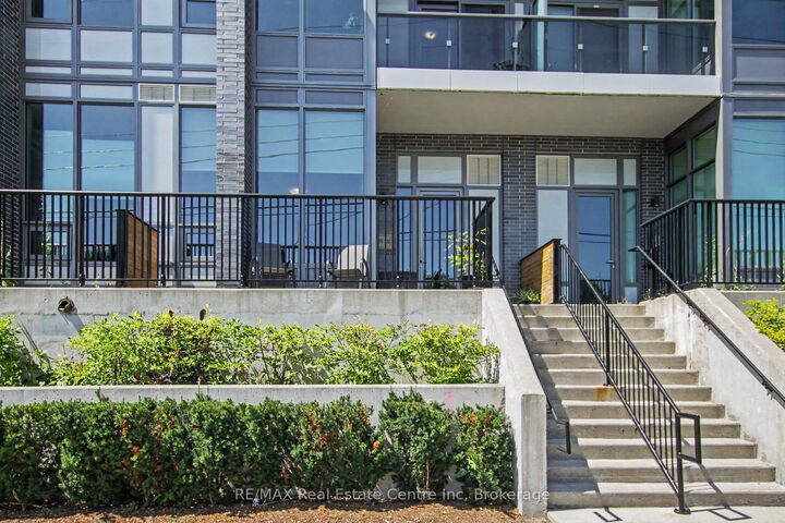 Property Photo:  73 Arthur Street S 102  ON N1E 0S6 