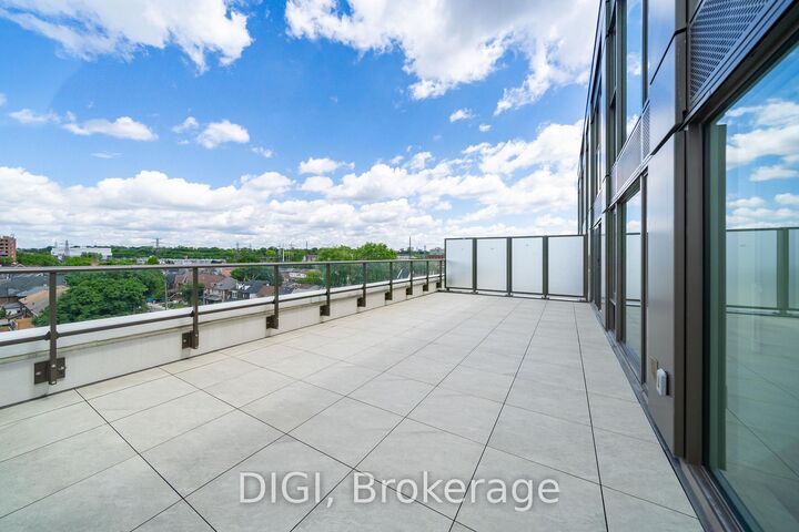 Property Photo:  485 Perth Avenue E613  ON M6N 0B9 