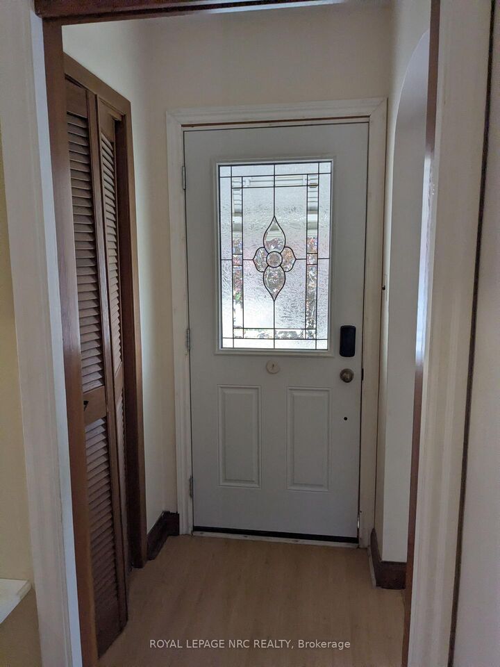 Property Photo:  187 Neff Street Upper  ON L3K 3T7 